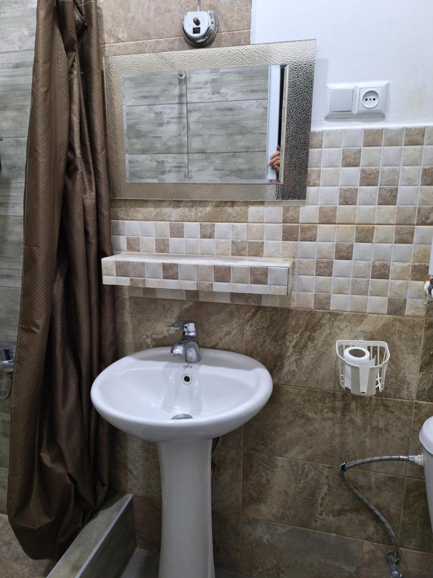 Guest House 15A คูทายสิ ภายนอก รูปภาพ