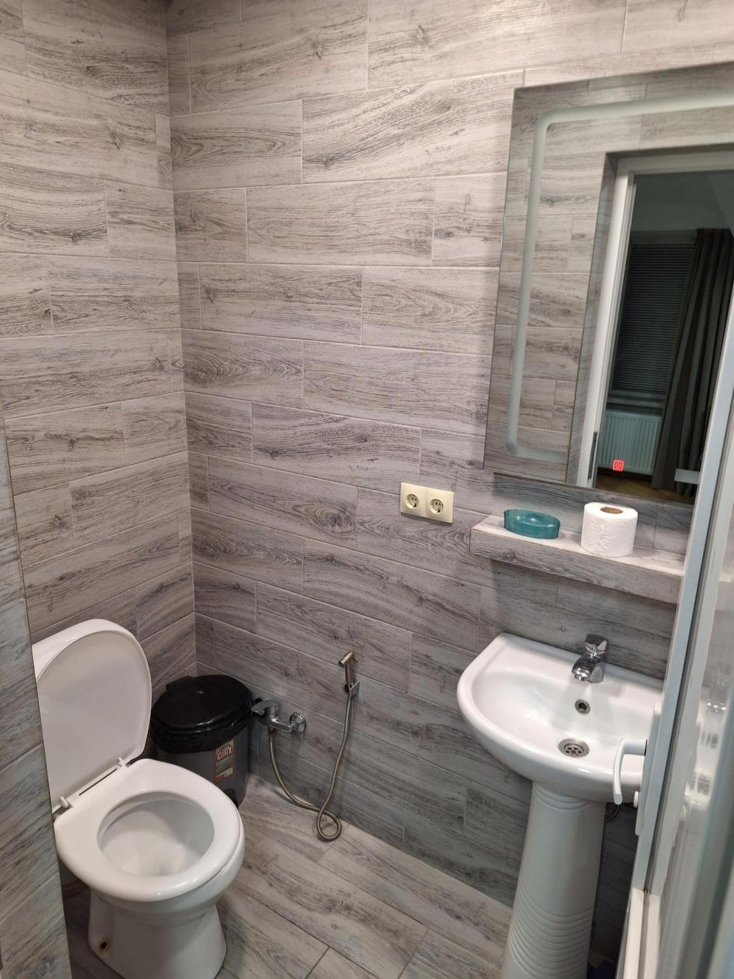 Guest House 15A คูทายสิ ภายนอก รูปภาพ